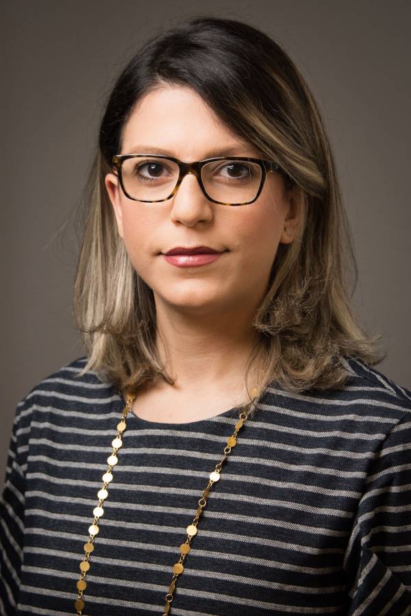 Zareie headshot