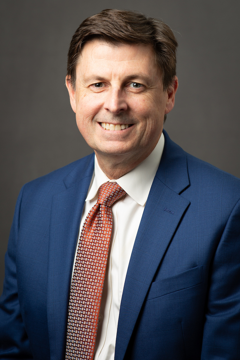 James Haynes Md Mba Faafp Named Interim Dean For The Uthsc College Of Medicine Chattanooga