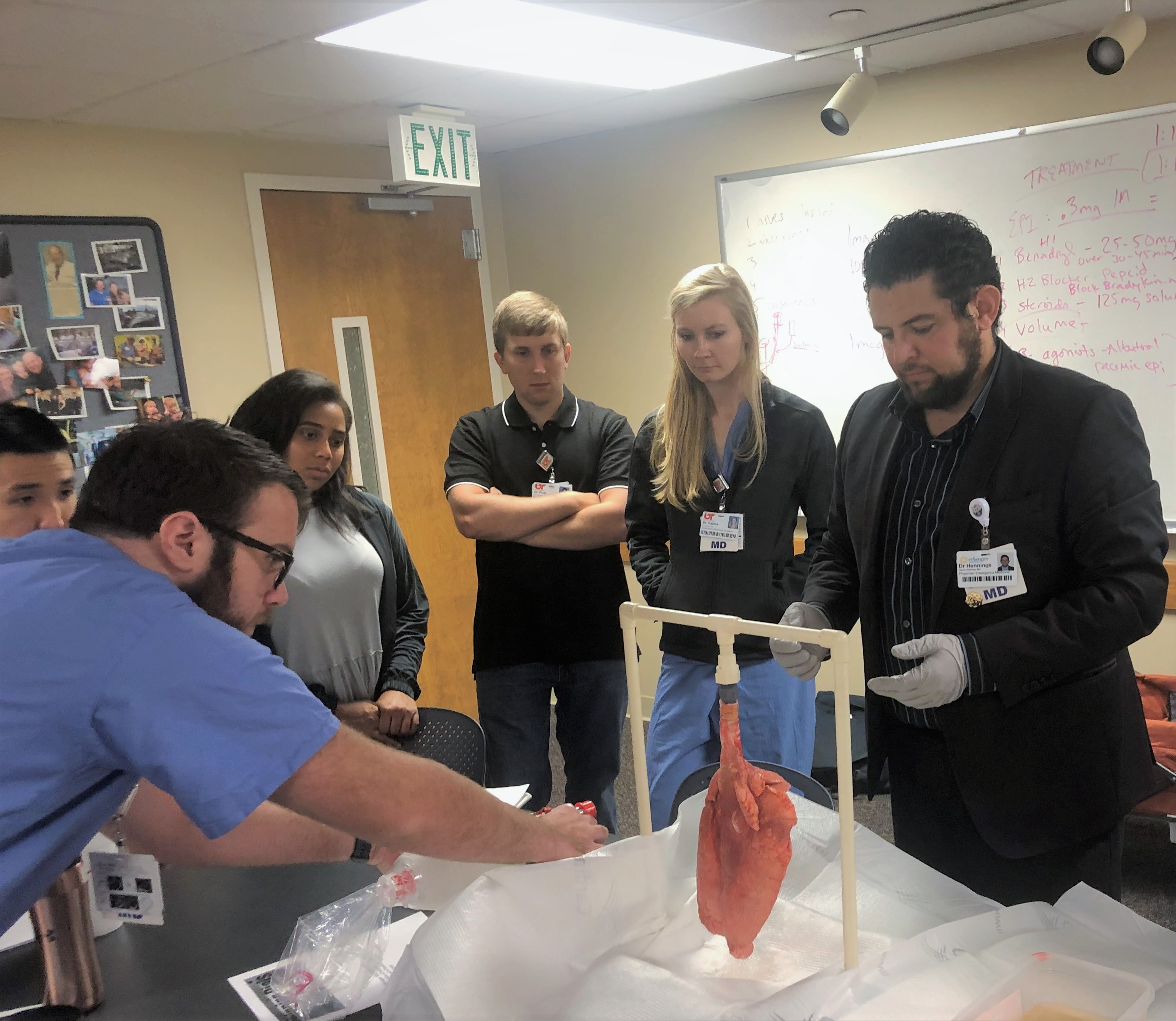 Dr Hennings leads airway instruction during sim lab