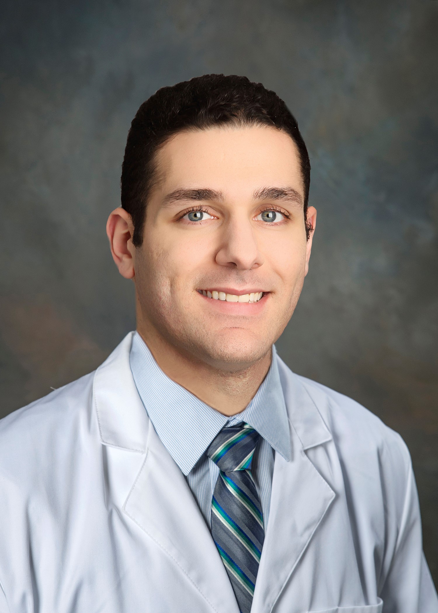 Dr. Saleh Aiyash, PGY-6, 1st Year Resident, Plastic and Reconstructive Surgery