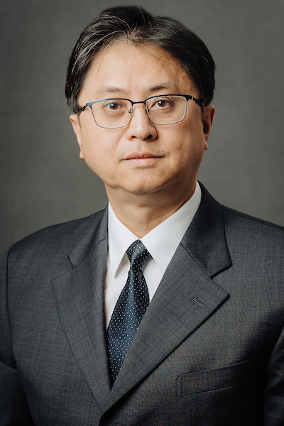 Lie Wang, MD