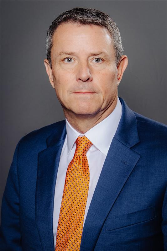 Dr. Michael Hocker